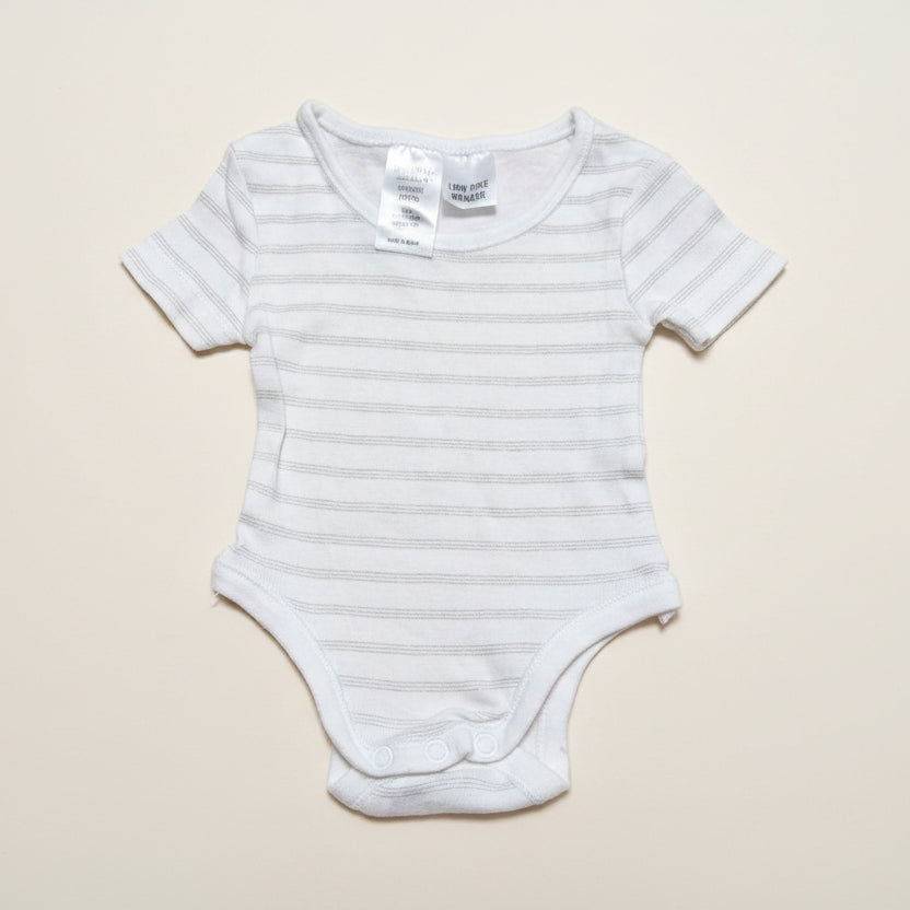 Target essentials & tiny little wonders (set)