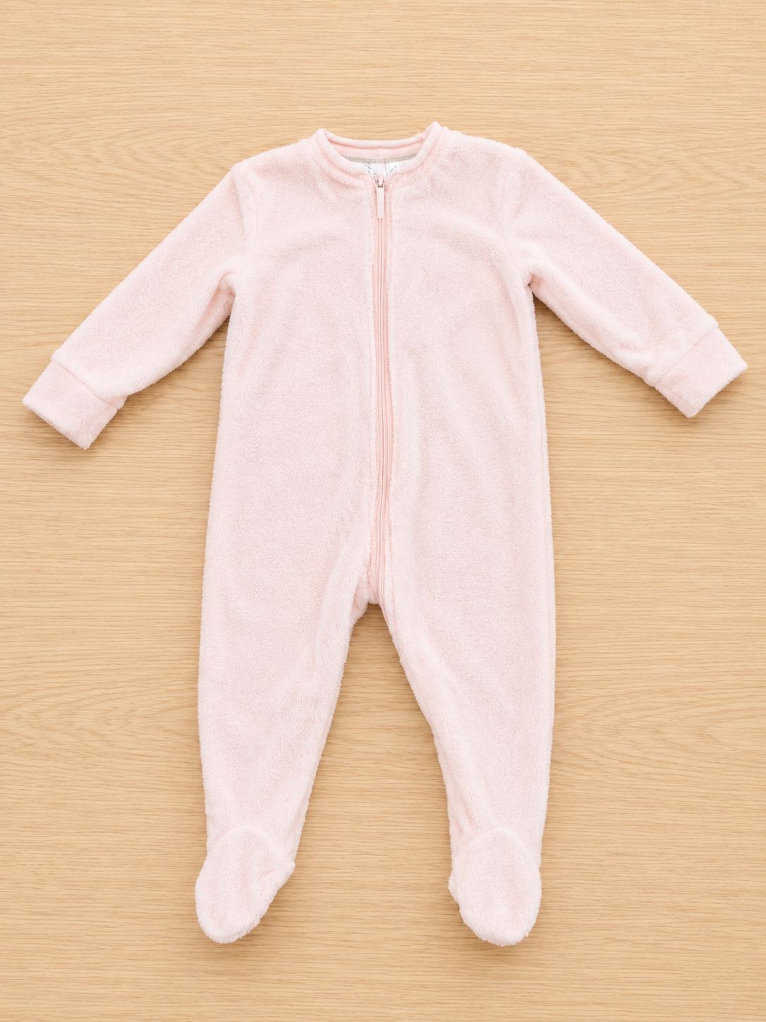 Tiny little wonders- Sleepsuit