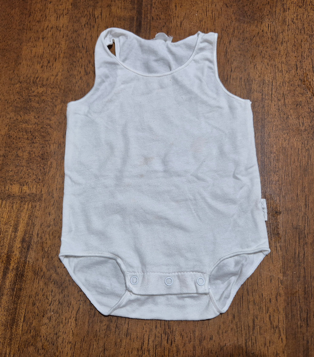 Babies R us and Bonds (set)