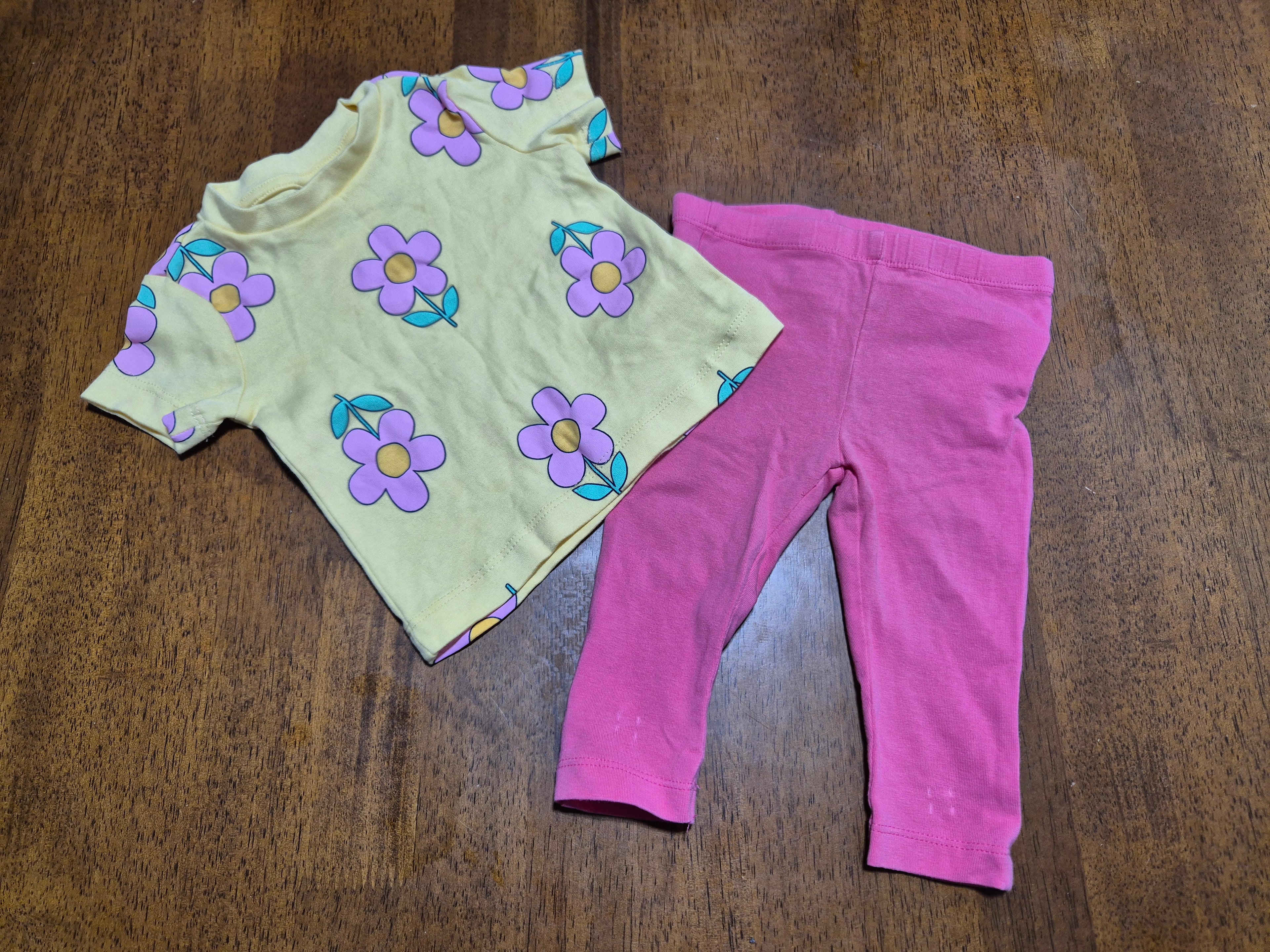 Target & tiny little wonders (set)